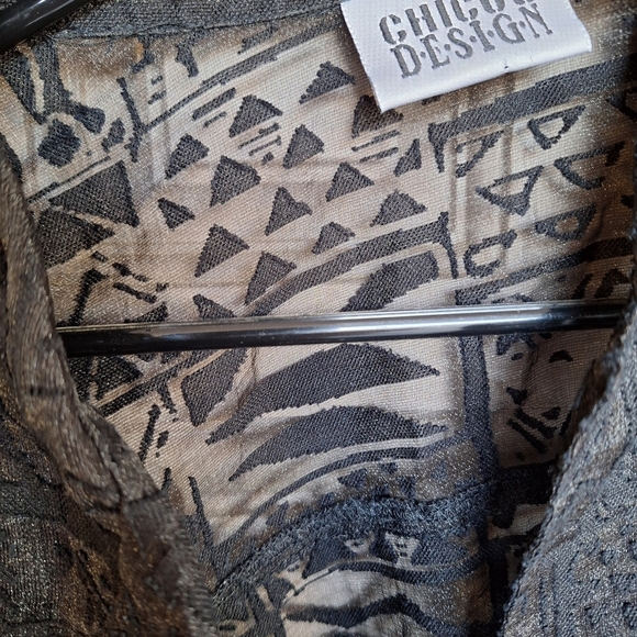 Chico's Design Black Lace Sheer Button Front Shirt Sz3 3/4Sleeves Collar V Neck - Picture 2 of 8